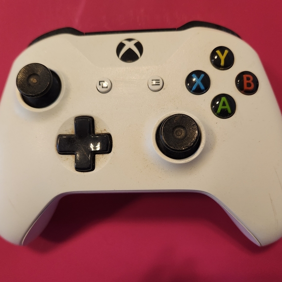 Microsoft XBOX 360 Wireless Controller OEM White Gamer Video Game - Picture 1 of 2